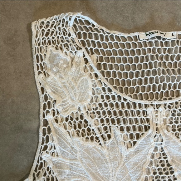 Elegant off-White Lace Sleeveless Top. Breeze Ever. Large. - Picture 2 of 4